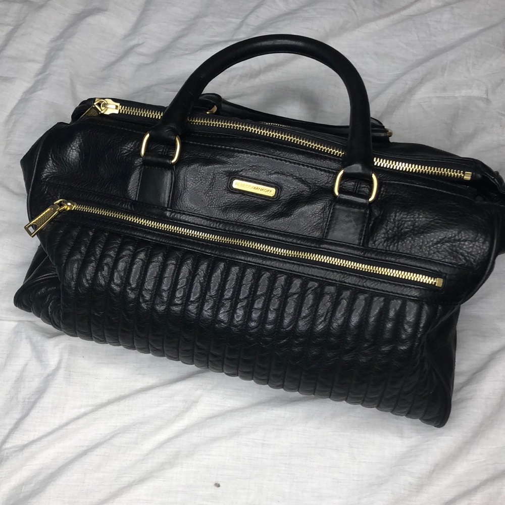 Rebecca - Great travel bag
